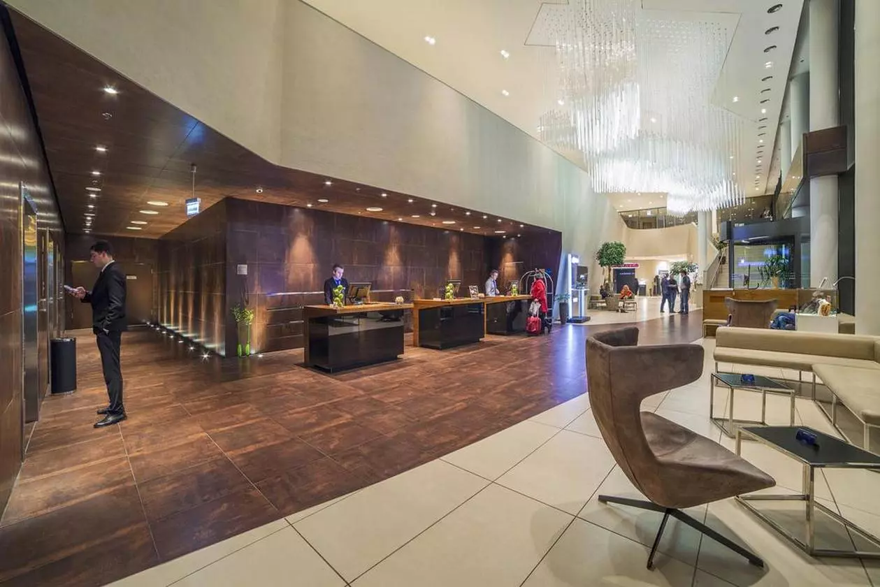 RADISSONBLU_EDIT (2).jpg